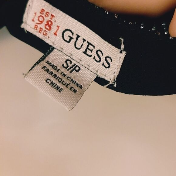 Guess Black and Silver Dressy Tank Top sz Small - Picture 5 of 5